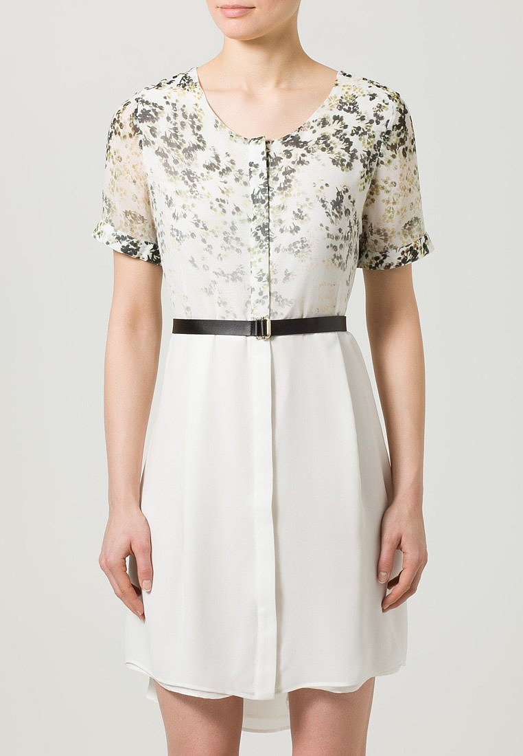 Cocktailkleid von Kaviar Gauche für Zalando, 199,95 Euro. Bild: Zalando