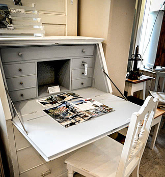 Lieblingszimmer Hamburg – Antike Möbel & Accessoires im Landhausstil