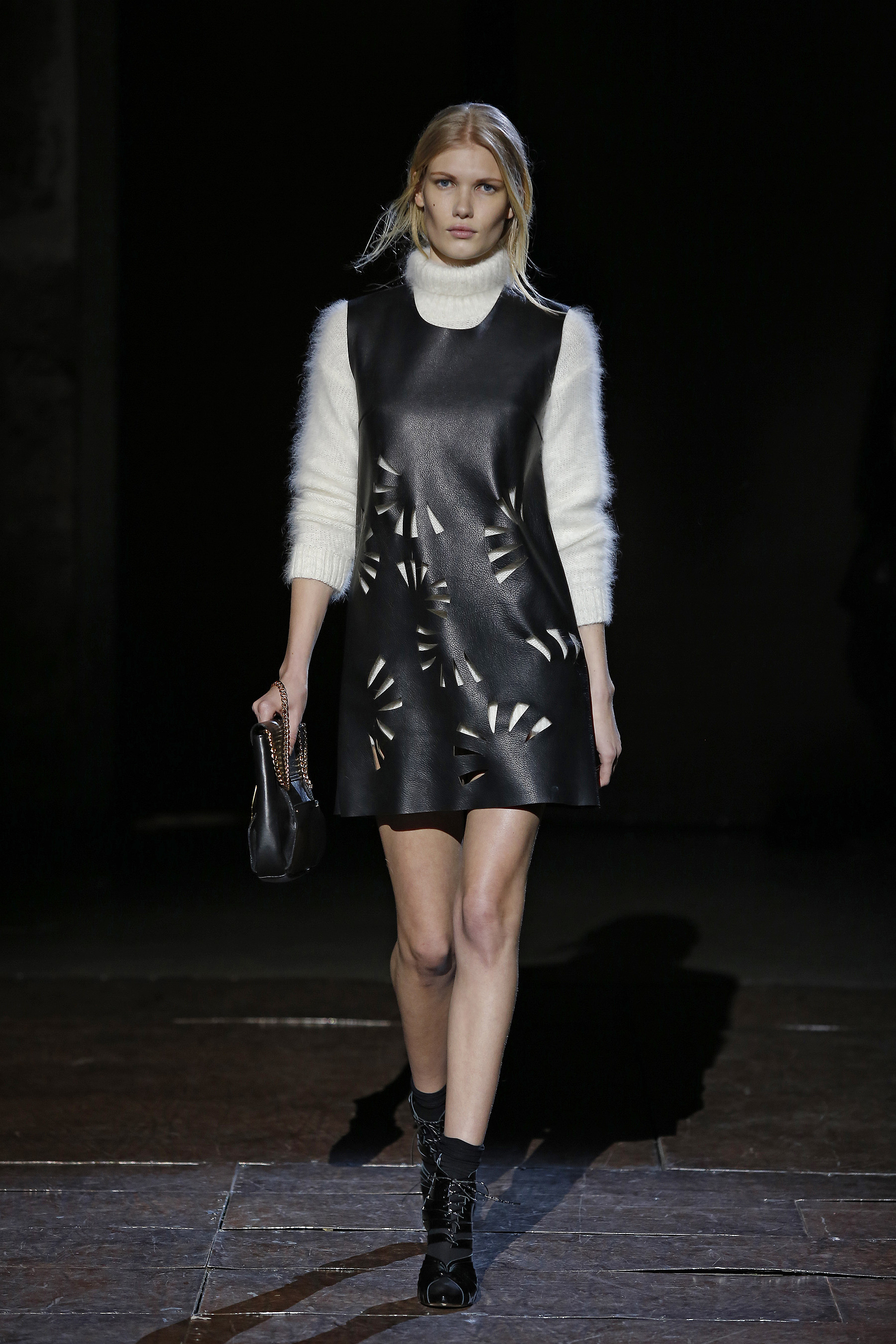 Kaviar Gauche zeigt seine Kollektion auf der Paris Fashion Week. Bild: PR